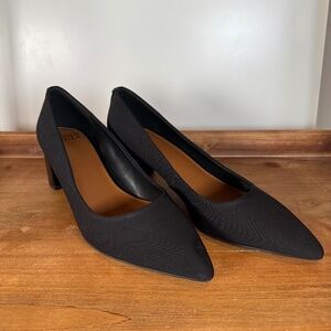 Donald Pliner Black Stephani Pump Size 9.5M